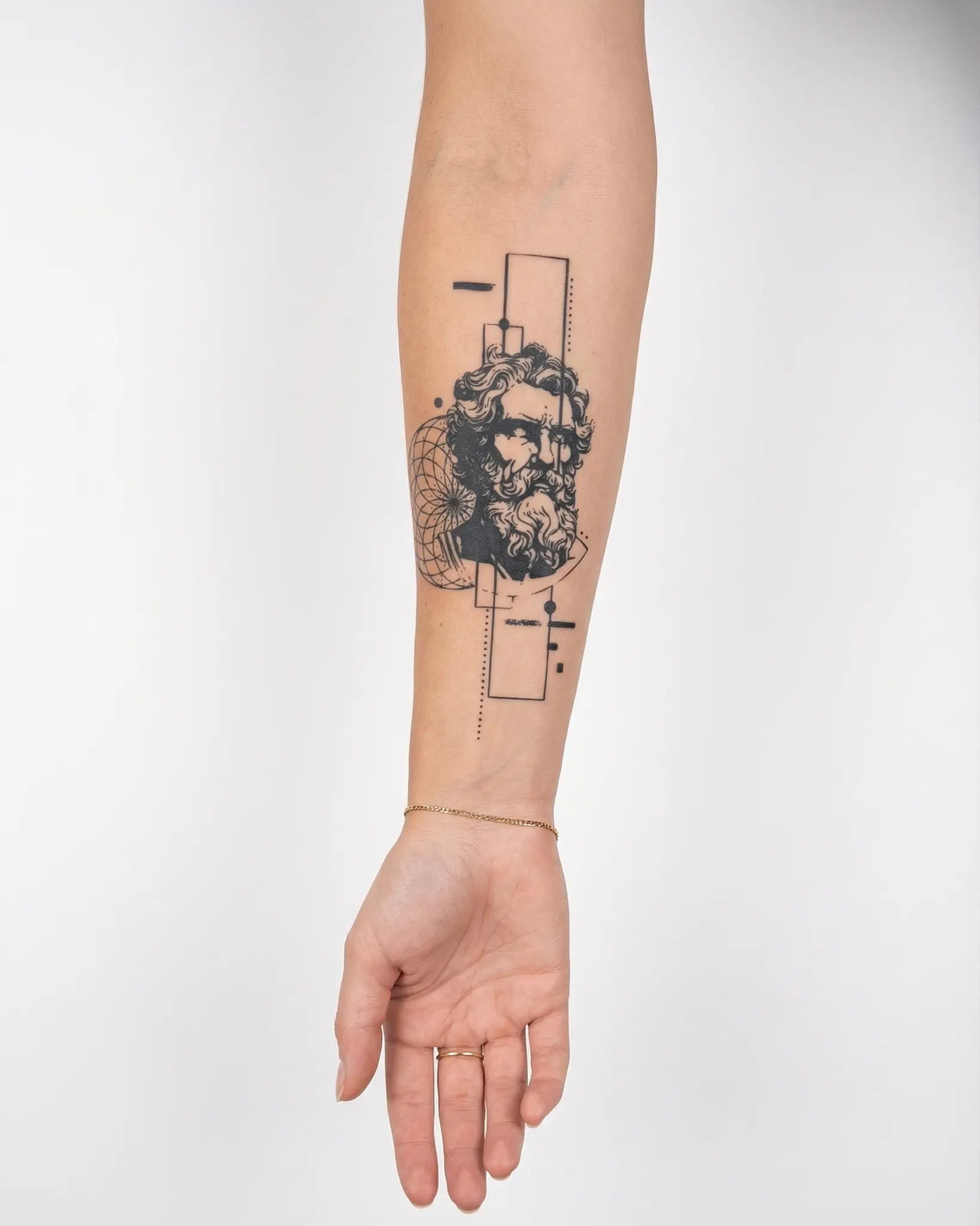 INKY Statue Art semi-permanent tattoo applied on a woman – 4 x 8 in (11x20 cm) design, realistic ink look, lasts 10 days