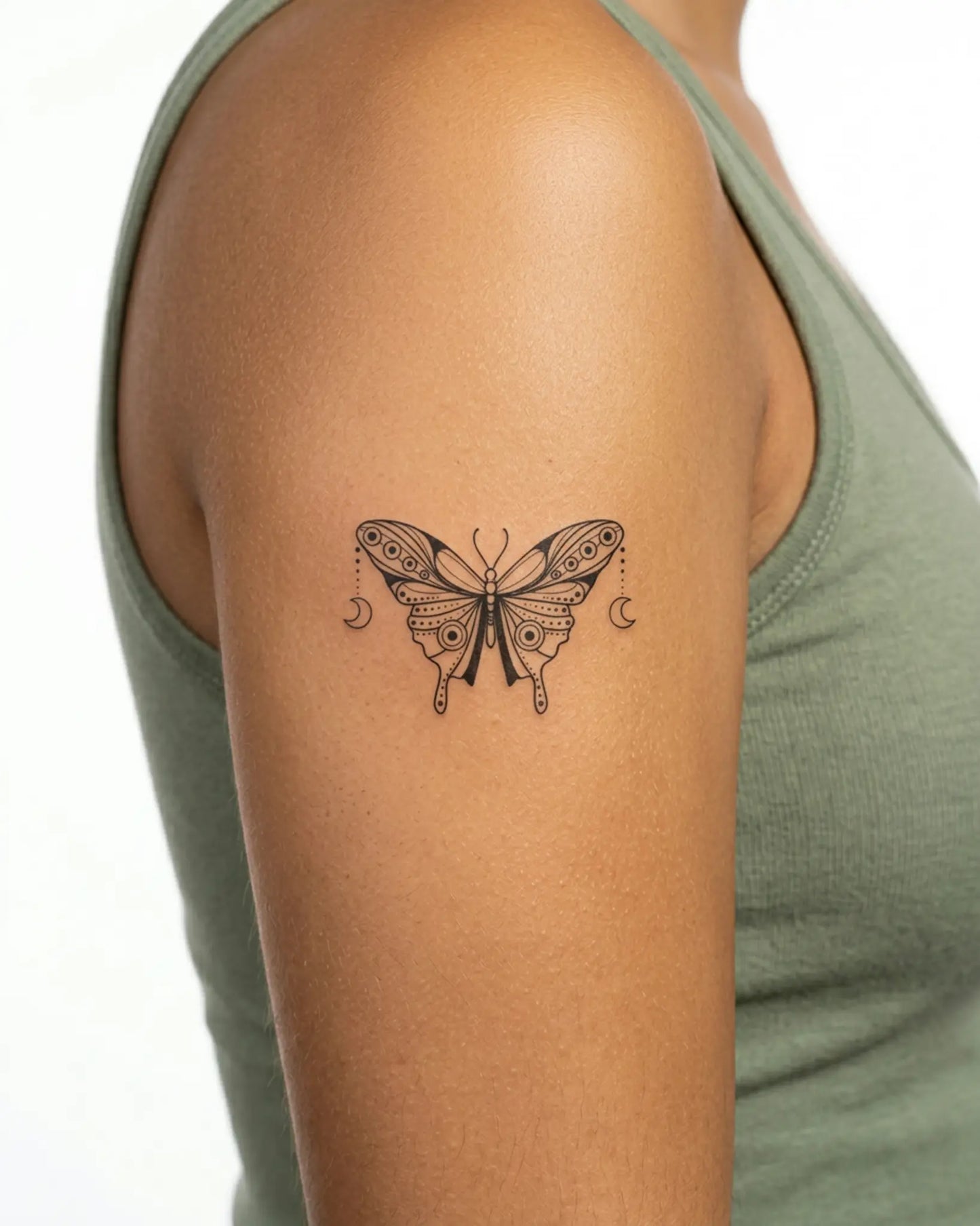 INKY Moon Butte semi-permanent tattoo applied on a woman – 3 x 3 in (7x7 cm) design, realistic ink look, lasts 10 days