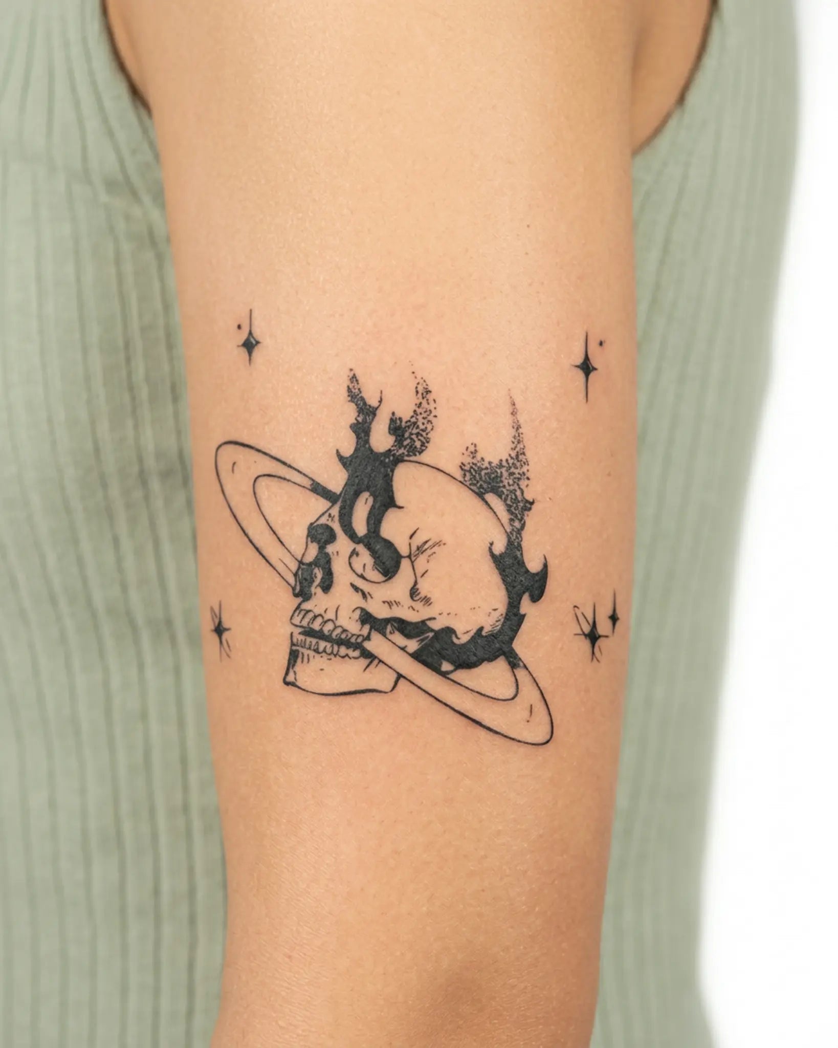 INKY Cosmic Skull semi-permanent tattoo applied on a woman – 3 x 3 in (7x7 cm) design, realistic ink look, lasts 10 days