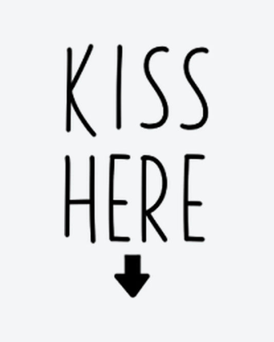 Kiss Here! semi-permanent tattoo design by INKY – Arrow illustration, 2 x 2 in (4x4 cm), available at inkytatt.com